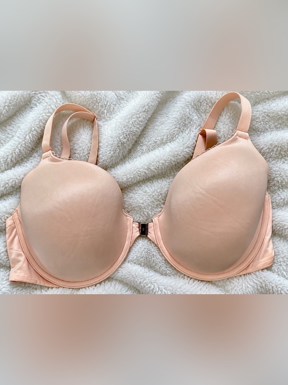 Victoria’s Secret Blush Pink Front Closure Full Coverage Bra Size 40DD